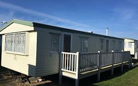 Caravan Golden Palm